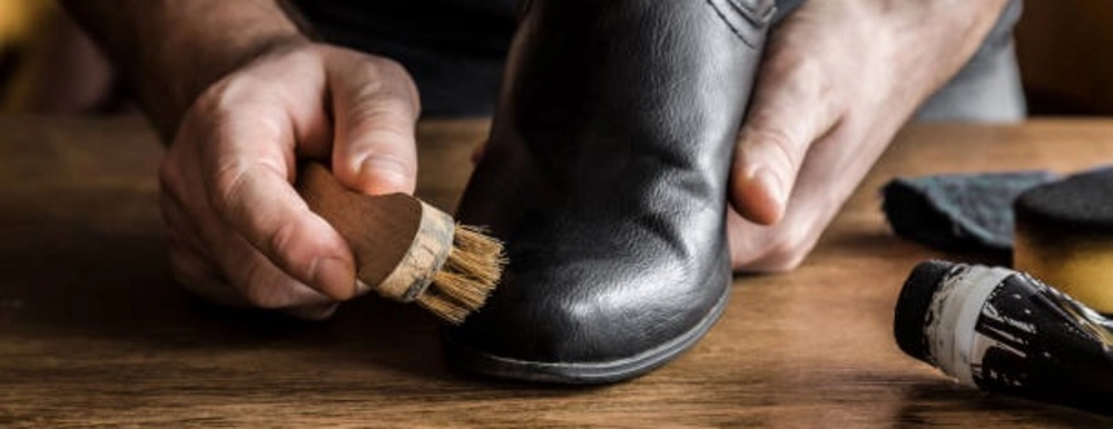 Leren laarzen schoonmaken clearance